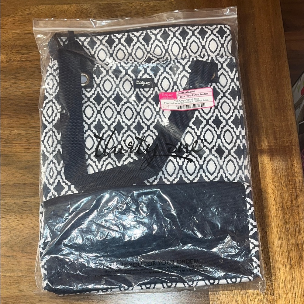 New Thirty-One Tall organizing Tote- - Navy Perfect pendant